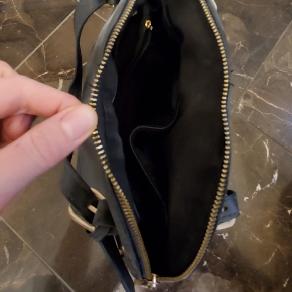 Beautiful handbag - Picture 4 of 5